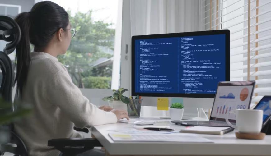 合阳县企业数字化解决方案:机器学习赋能商业模式升级的核心路径